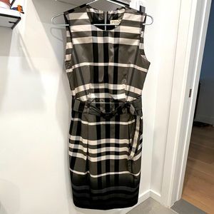 Burberry London US 6 Belted Sleeveless Dress